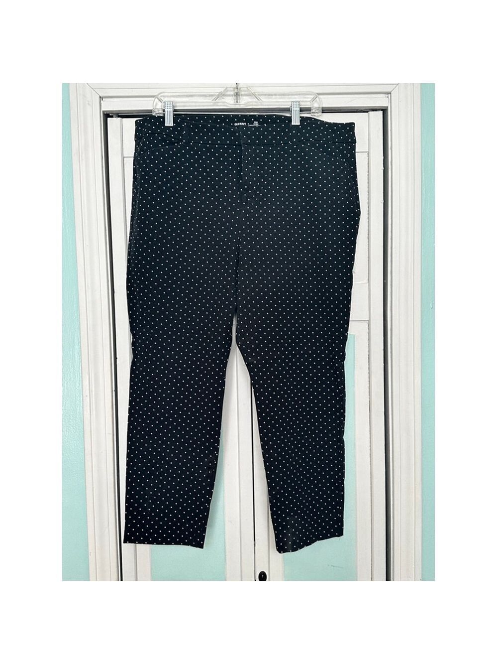 Size 18 polka dot Old Navy high waisted stretch pixie pant ankle length - Picture 2 of 7